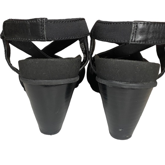 Essence By Aetrex strappy sandals heels black shoes womens size 9 Wide - Picture 9 of 12